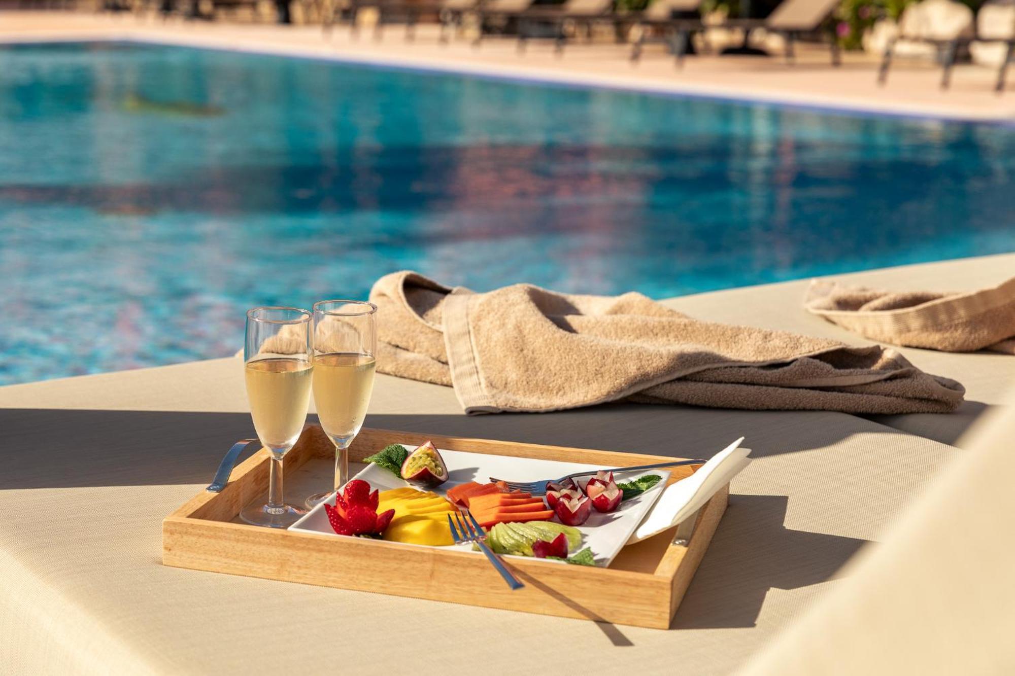 Belavista Da Luz - Wellness & Lifestyle Hotel Екстер'єр фото