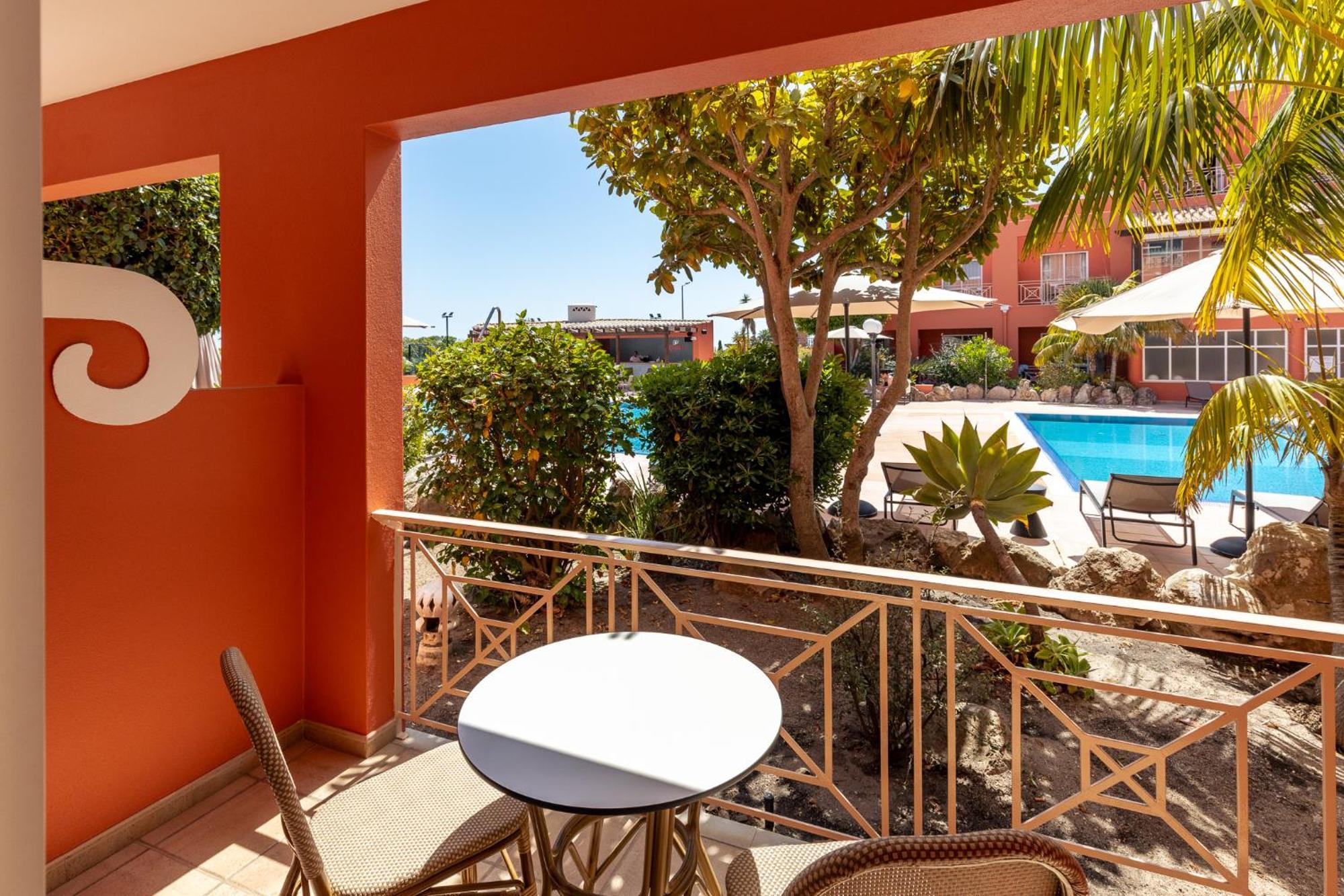 Belavista Da Luz - Wellness & Lifestyle Hotel Номер фото