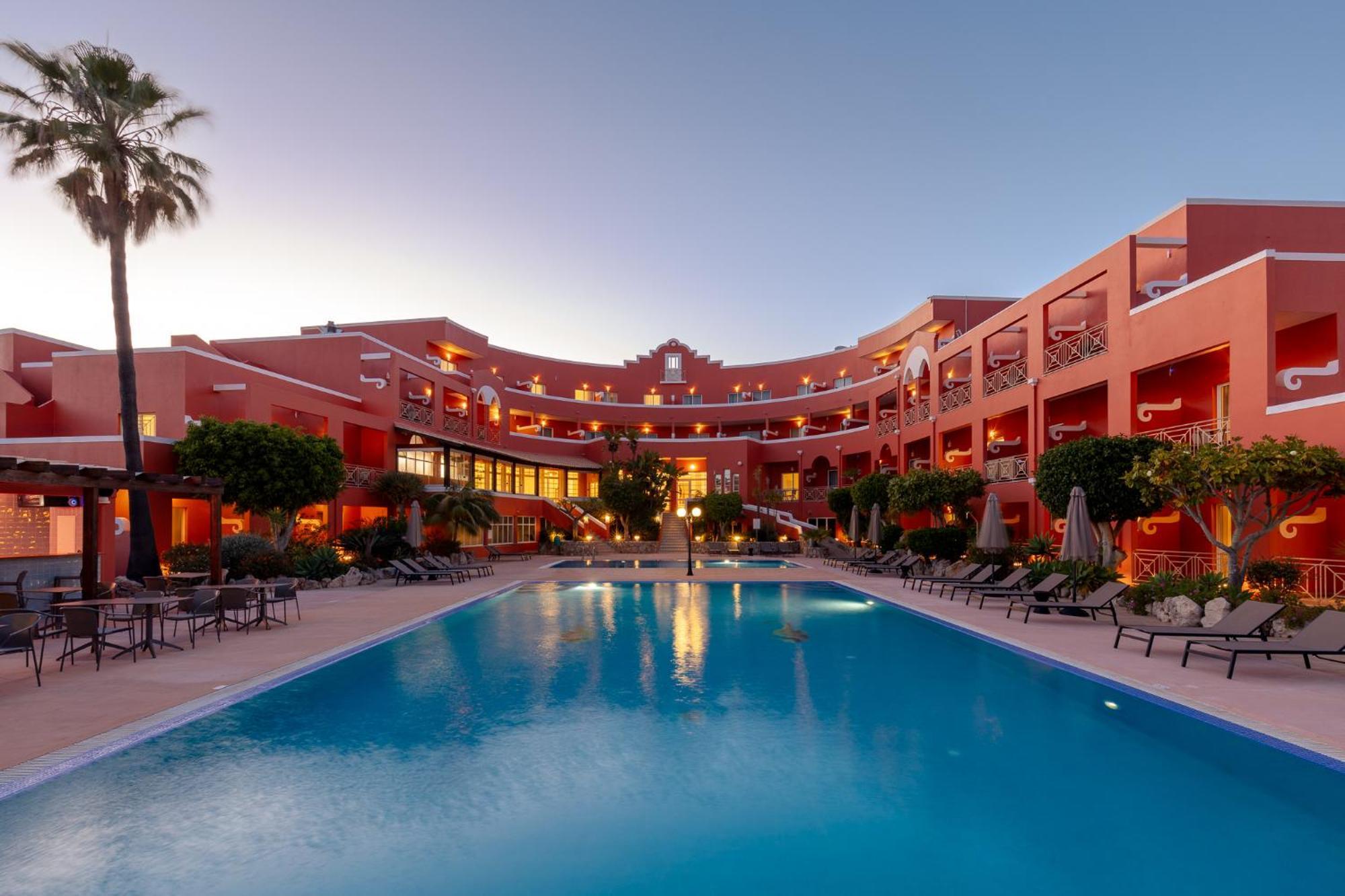 Belavista Da Luz - Wellness & Lifestyle Hotel Екстер'єр фото